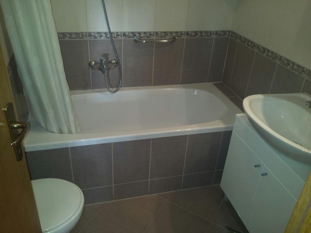 Apartman Gelic Макарська Екстер'єр фото