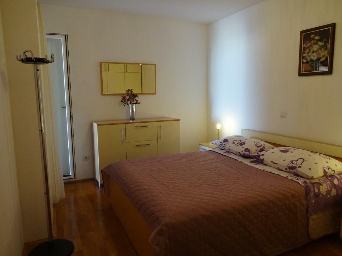 Apartman Gelic Макарська Екстер'єр фото
